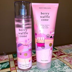 Bath & Body Works Berry Waffle Cone Set